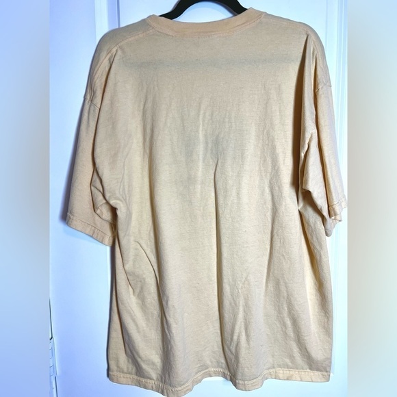 CLEAR-OUT VNTG Atlanta Beautifully Embroidered Tee - Picture 5 of 5